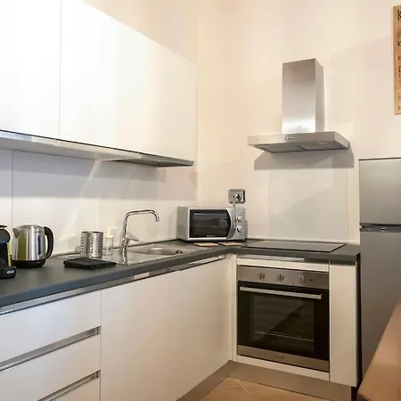 Castro Pretorio Cozy Apartamento Roma