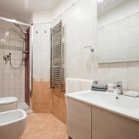 Castro Pretorio Central Apt Metro & Termini Hub アパート *
